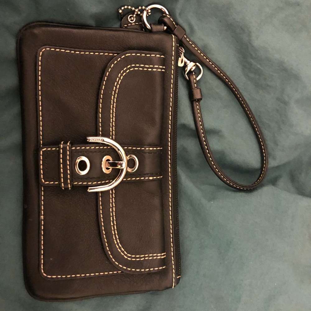 Coach leather wristlet